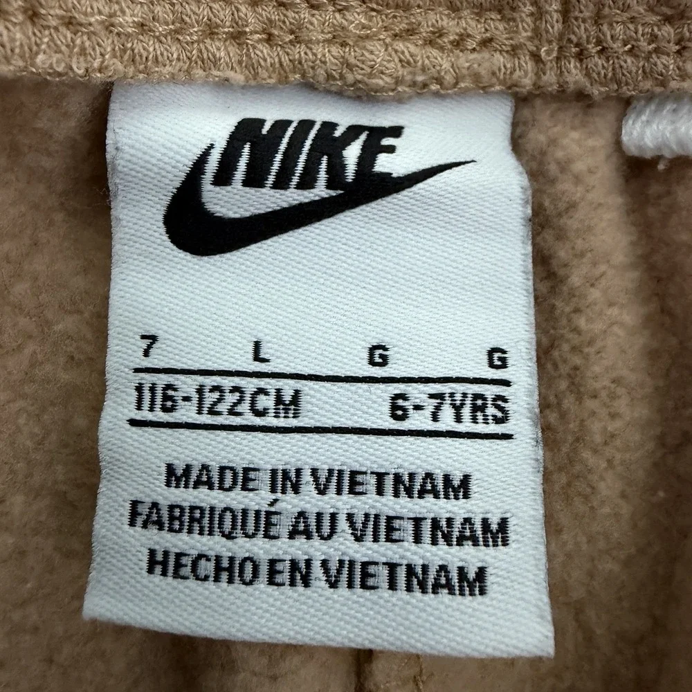 Nike Sportswear Club Fleece Joggers Hemp Beige Kids‎ Size 6-7Y Sweatpants
